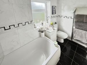 Bathroom- click for photo gallery
